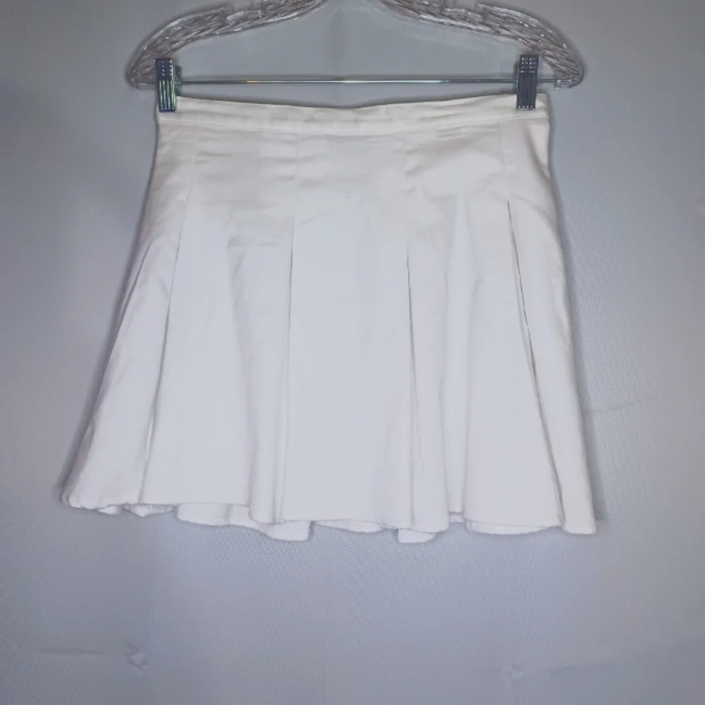 SO  white mini skater skirt